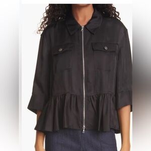 CINQ À SEPT HELENE JACKET IN BLACK
Styled with button-flap pockets
NWT
